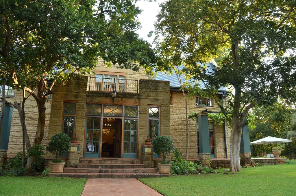 De Hoek Country Hotel Magaliesburg Exteriör bild